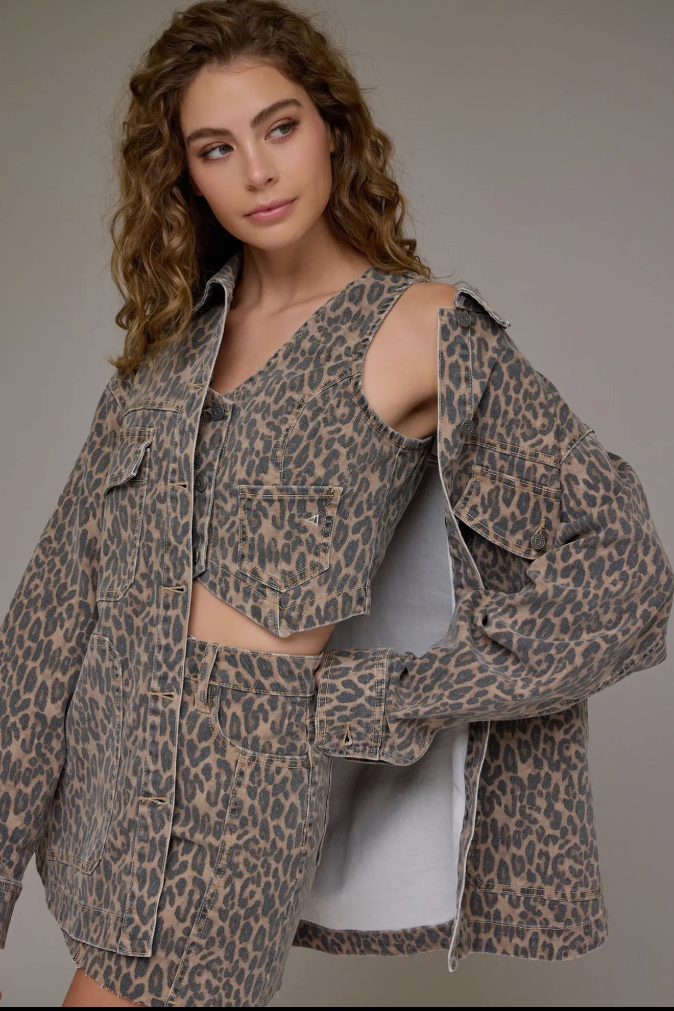 PREORDER! Cheetah print oversized shirt/jacket