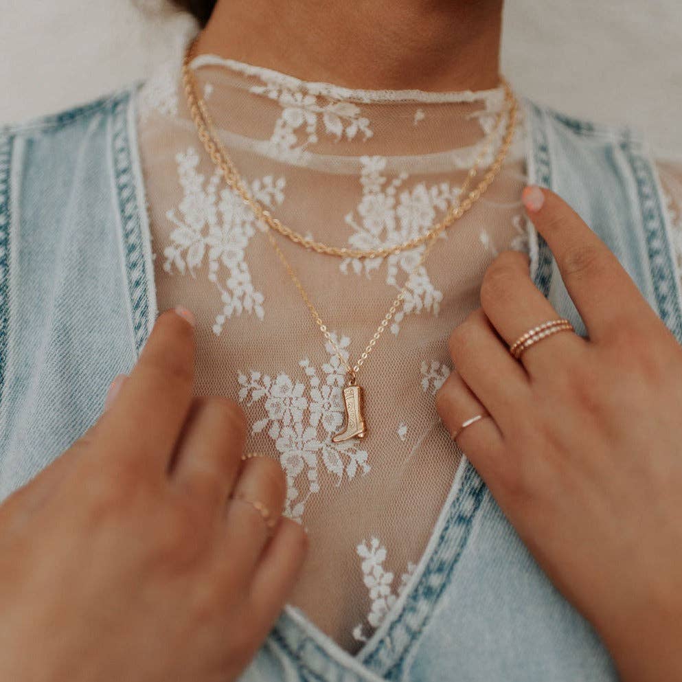 Dolly Boot Necklace.