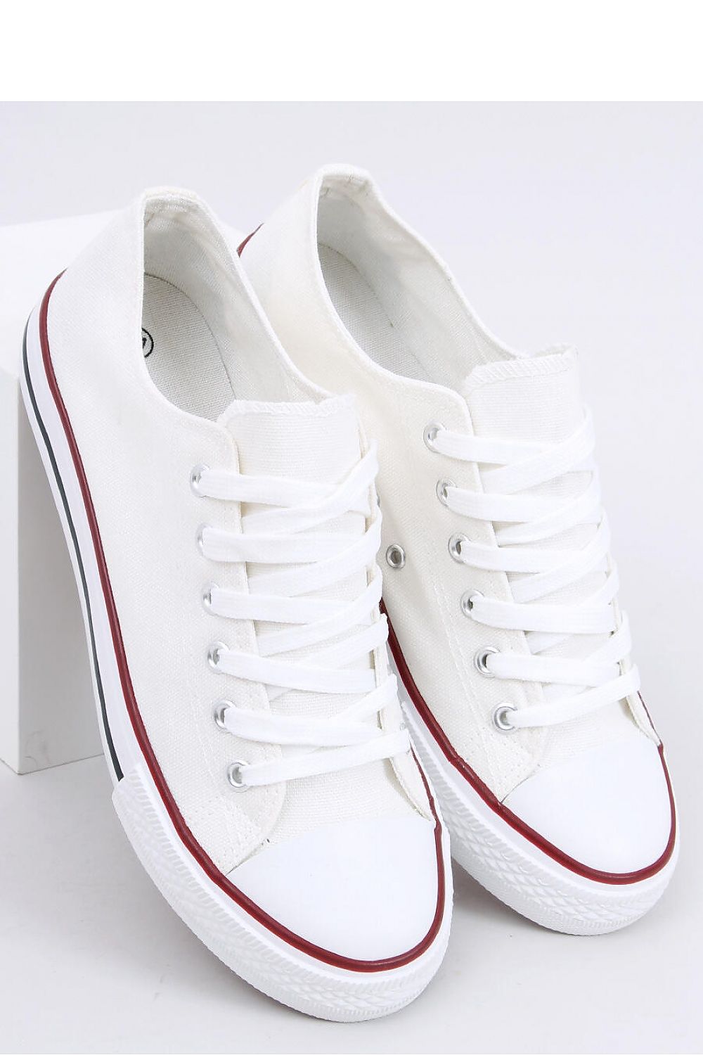 Classic White Low Top Chuck